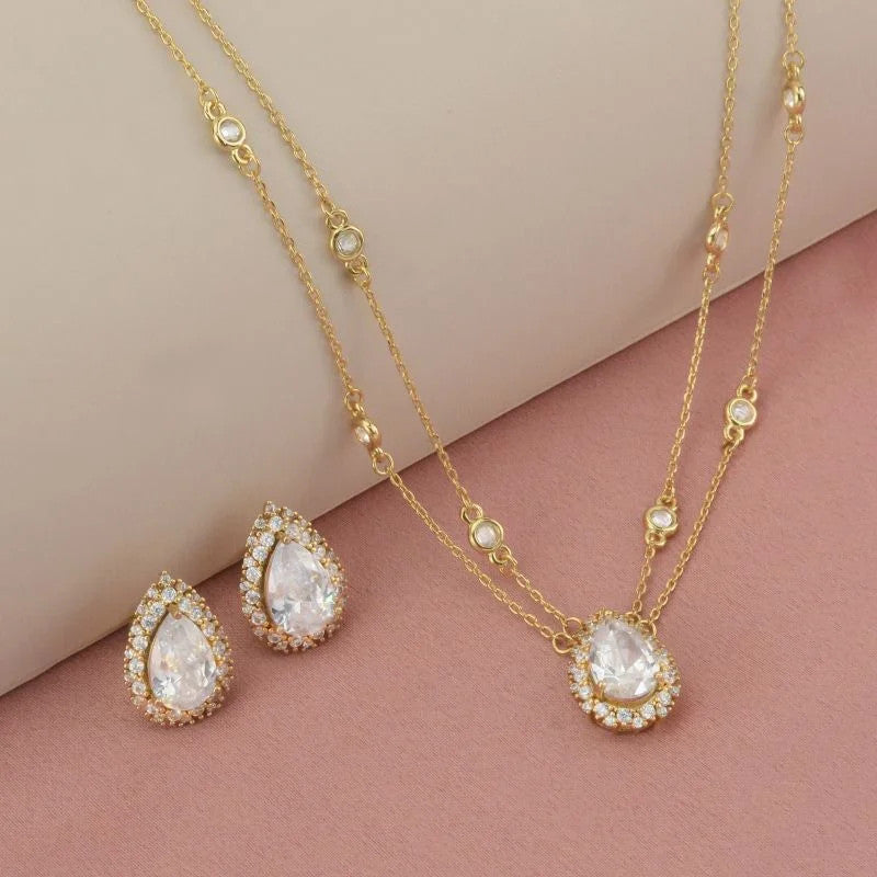 Conjunto de Brincos e Colar Duplo com Gota Cristal Cravejada