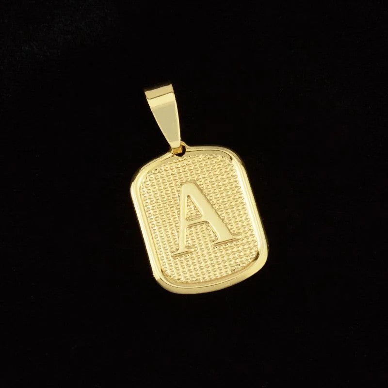 Pingente Letra Grande Arredondada